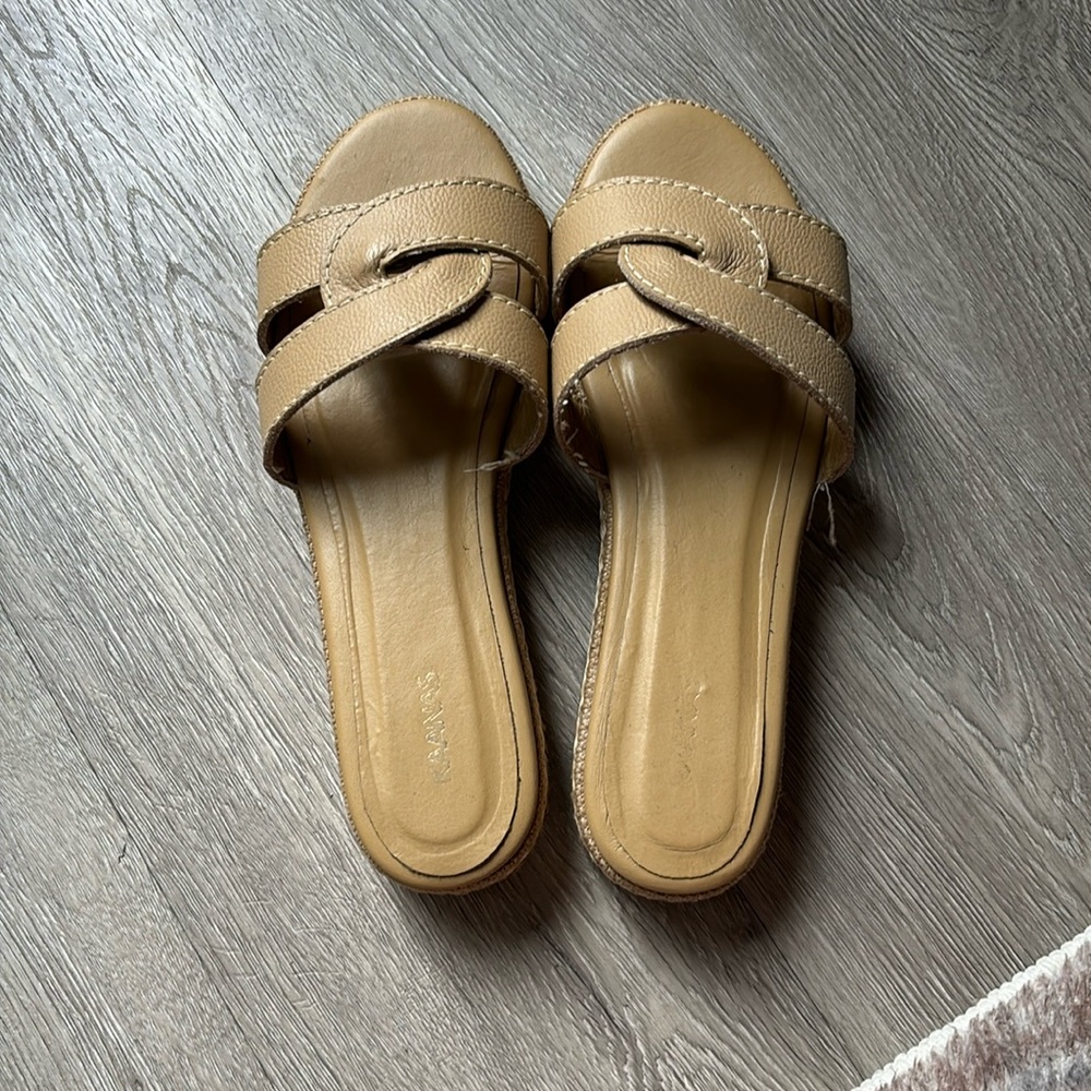 KAANAS